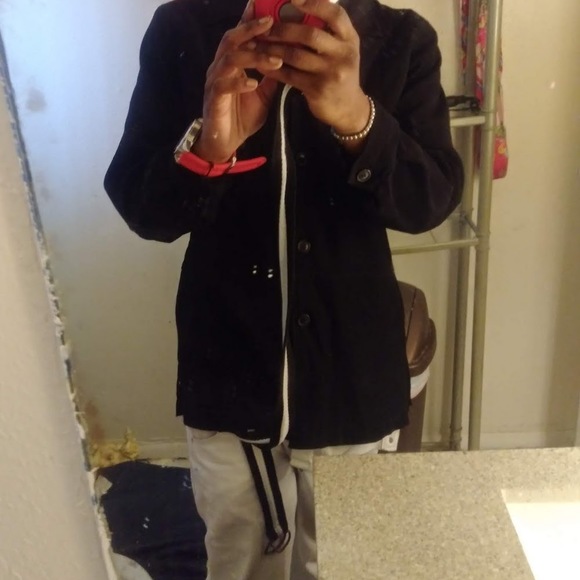 Meet your Posher, Andre - Picture 1 of 3